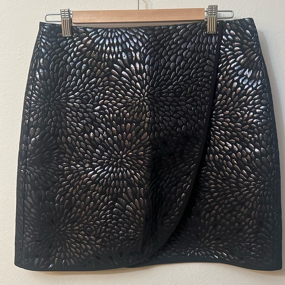 Loft black with silver mini skirt size 6 Y2K